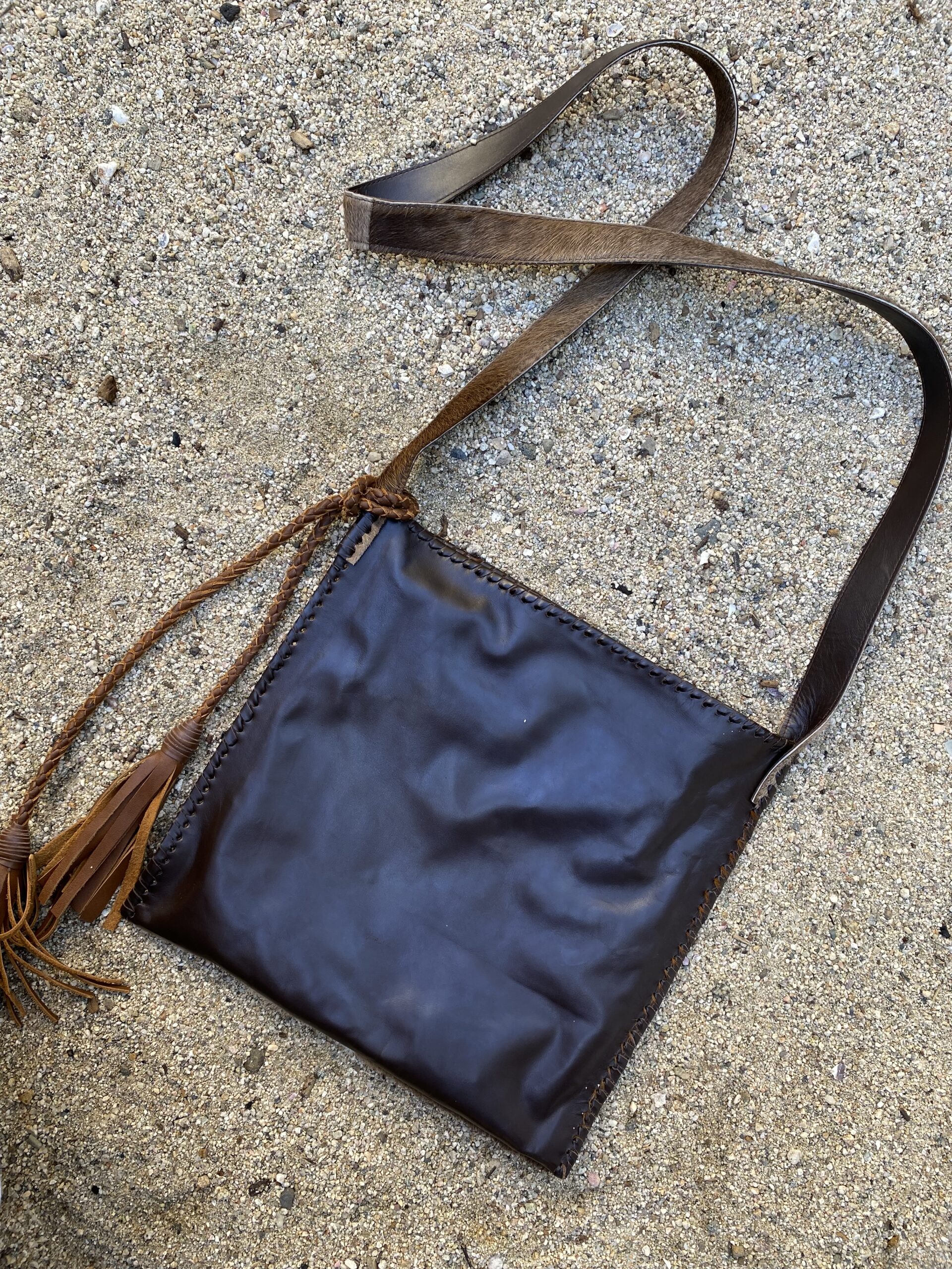 Morralito With Brown Cow Hide And Leather Back - Image 5