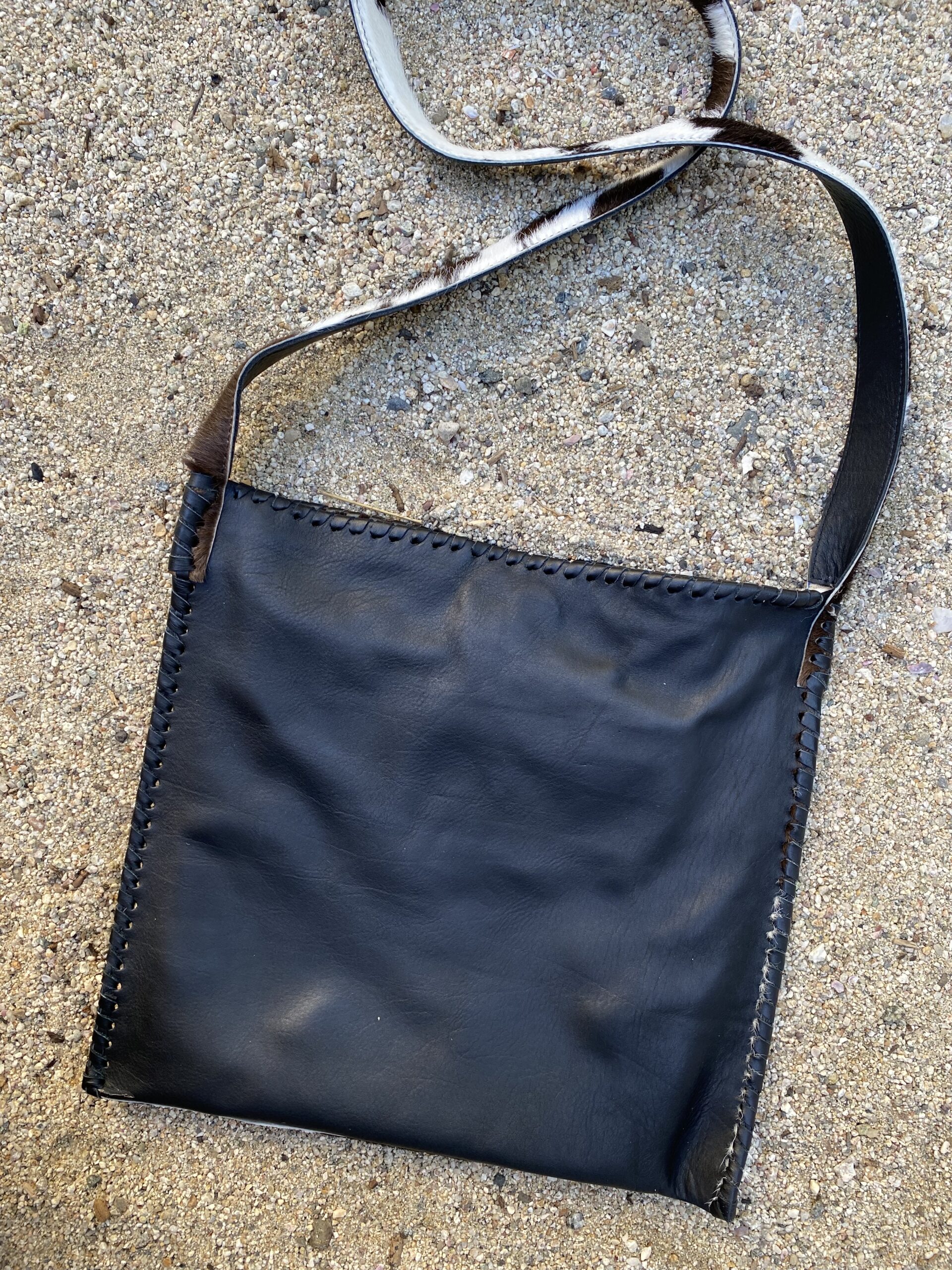 Morralito Of Cowhide Whit Brown Leather - Image 4